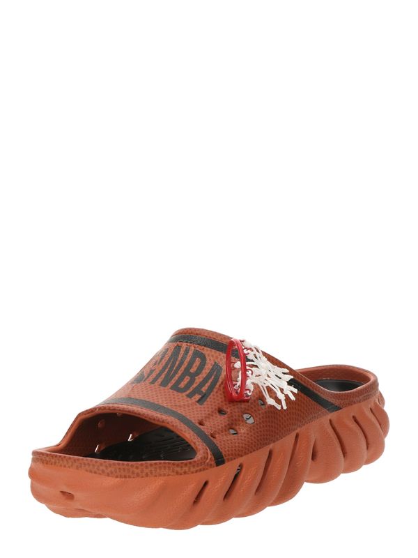 Crocs Crocs Natikače s potpeticom 'NBA'  smeđa / ciglasto crvena / crna