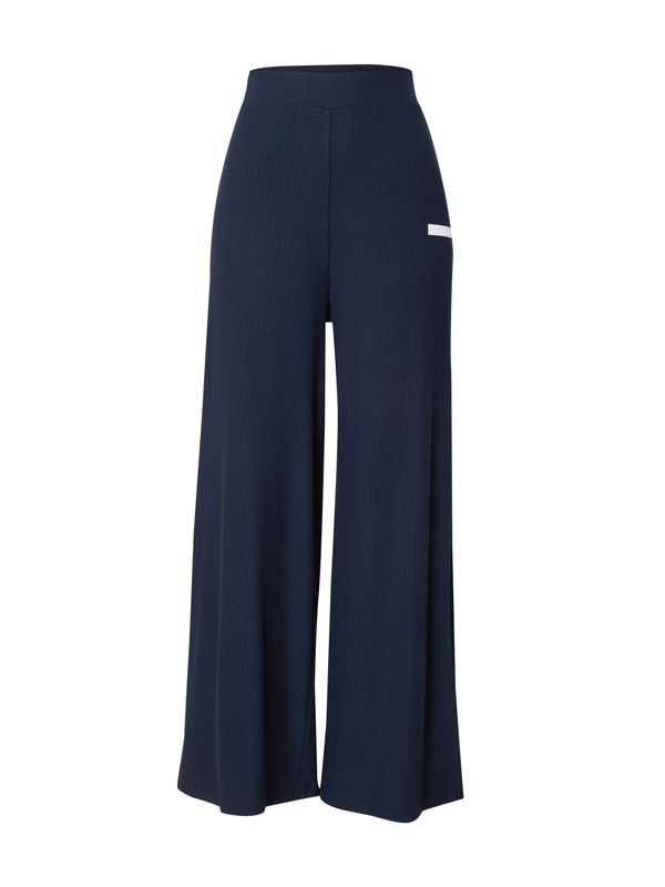 EA7 Emporio Armani EA7 Emporio Armani Hlače 'SMERALDA'  morsko plava