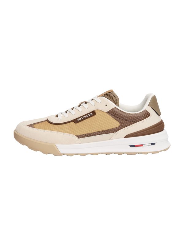 TOMMY HILFIGER TOMMY HILFIGER Niske tenisice 'Classic'  bež / boja devine dlake (camel) / smeđa