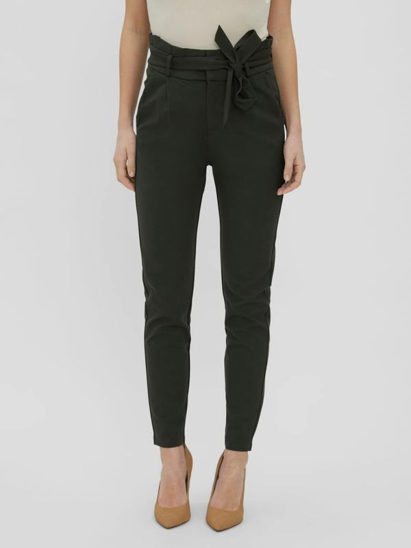 VERO MODA VERO MODA Hlače s naborima 'Eva'  tamno zelena
