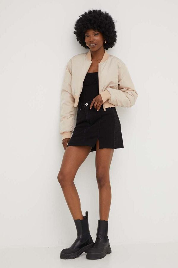 Answear Lab Bomber jakna Answear Lab za žene, boja: bež, za prijelazno razdoblje, oversize