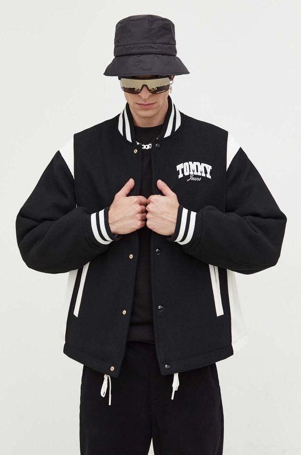 Tommy Jeans Bomber jakna s primjesom vune Tommy Jeans boja: crna, za prijelazno razdoblje