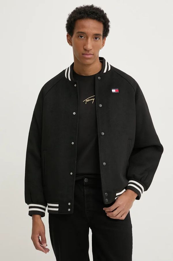 Tommy Jeans Bomber jakna s primjesom vune Tommy Jeans boja: crna, za prijelazno razdoblje, DM0DM20685