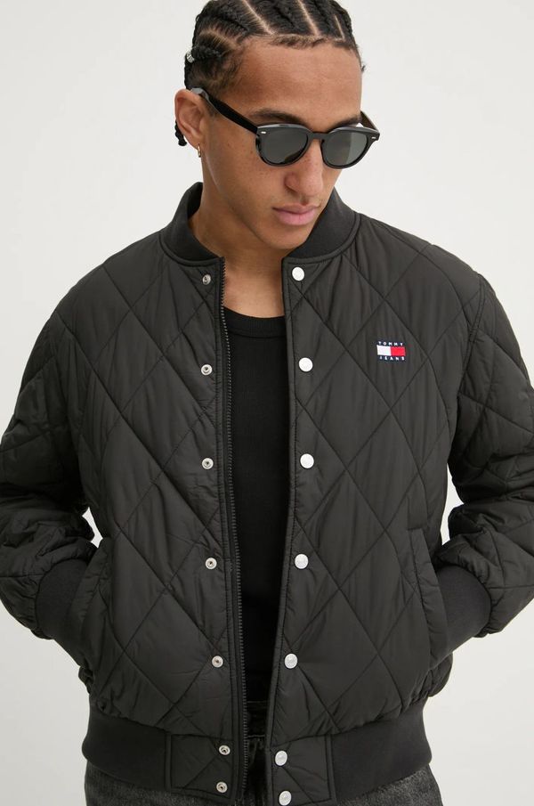 Tommy Jeans Bomber jakna Tommy Jeans za muškarce, boja: crna, za prijelazno razdoblje, DM0DM20699