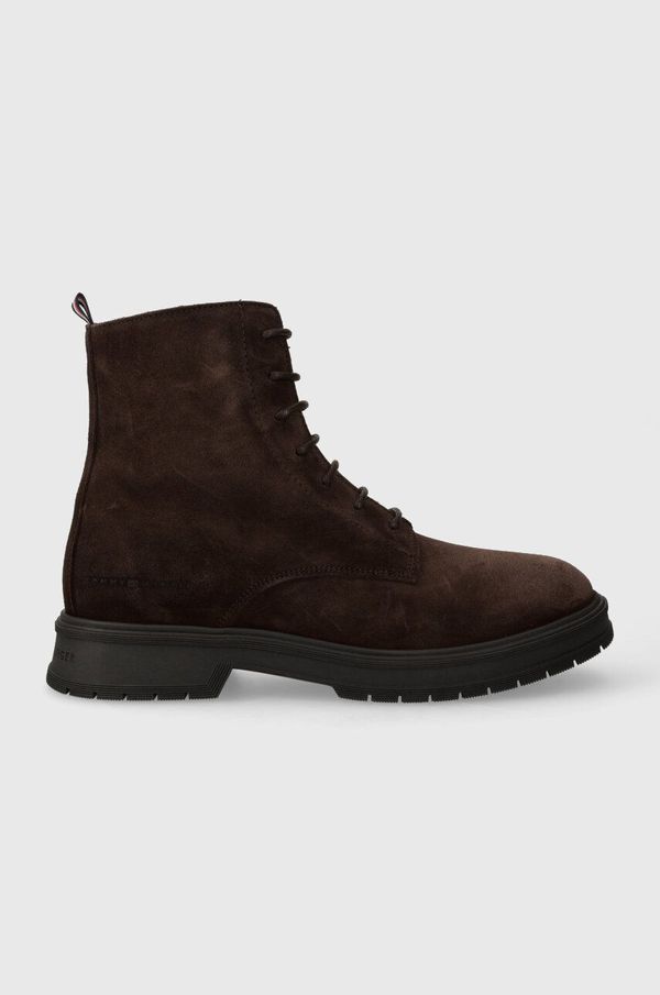 Tommy Hilfiger Cipele od brušene kože Tommy Hilfiger CORE SUEDE BOOT za muškarce, boja: smeđa, FM0FM04674