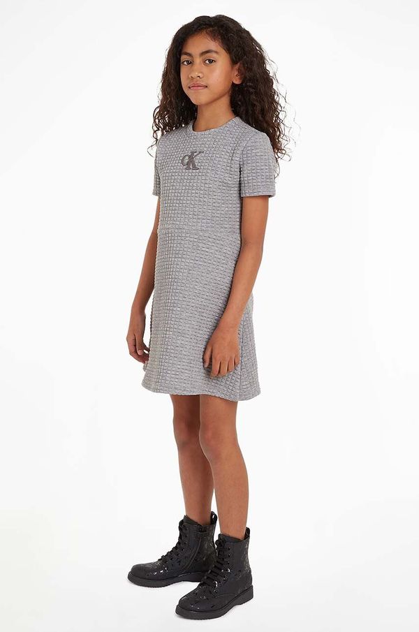 Calvin Klein Jeans Dječja haljina Calvin Klein Jeans boja: siva, mini, širi se prema dolje, IG0IG02585
