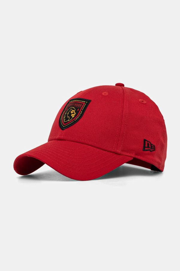New Era Dječja kapa sa šiltom New Era WB HARRY POTTER DEATHLY HOLLOW boja: crvena, s aplikacijom, 60565290