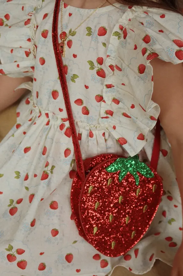 Konges Sløjd Dječja torba Konges Sløjd TUT STRAWBERRY SHOULDER BAG boja: crvena, KS102388