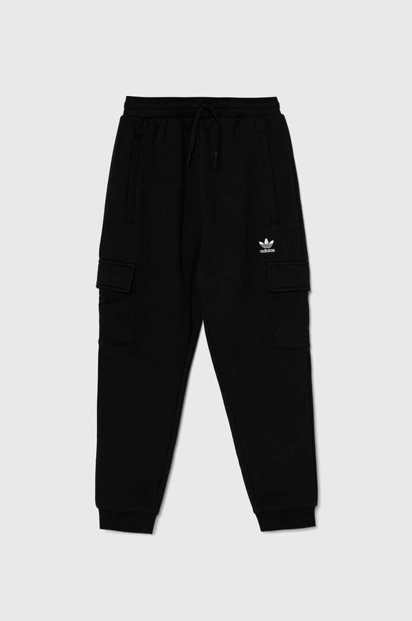adidas Originals Dječji donji dio trenirke adidas Originals FLEECE CARGO P boja: crna, bez uzorka, IW3502