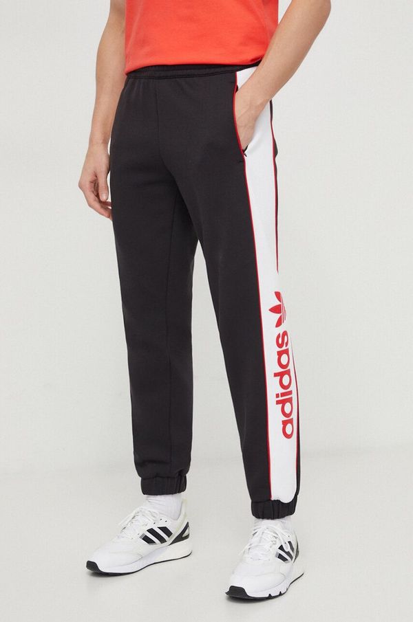 adidas Originals Donji dio trenirke adidas Originals boja: crna, s tiskom