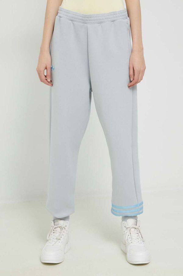 adidas Originals Donji dio trenirke adidas Originals boja: siva, s aplikacijom