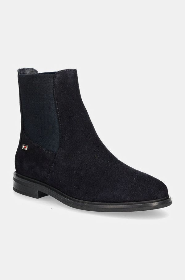 Tommy Hilfiger Gležnjače od nubuk kože Tommy Hilfiger FLAG SUEDE LOW CHELSEA boja: tamno plava, ravni potplat, FW0FW08176