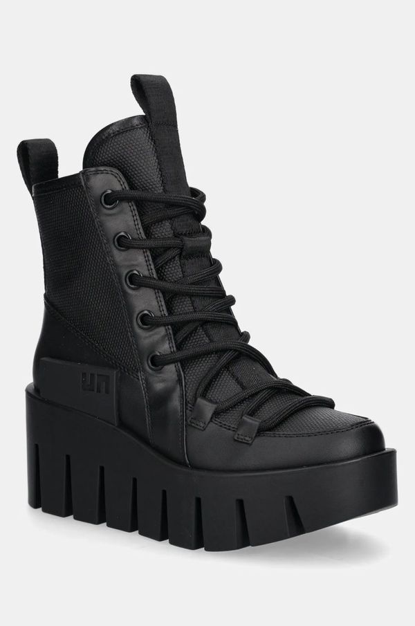 United Nude Gležnjače United Nude Grip Explorer Lo za žene, boja: crna, s platformom, 108820154
