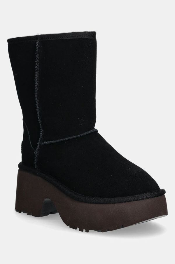 Ugg Gležnječe od brušene kože UGG Classic Short New Heights za žene, boja: crna, s debelom potpeticom, s toplom podstavom, 1158310-BLK