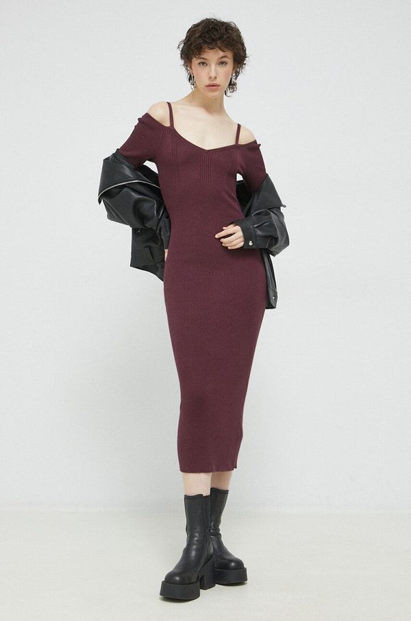 Abercrombie & Fitch Haljina Abercrombie & Fitch boja: bordo, midi, uske