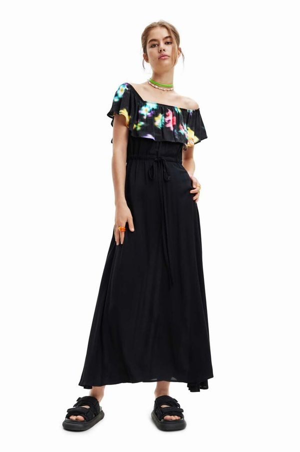 Desigual Haljina Desigual boja: crna, midi, širi se prema dolje