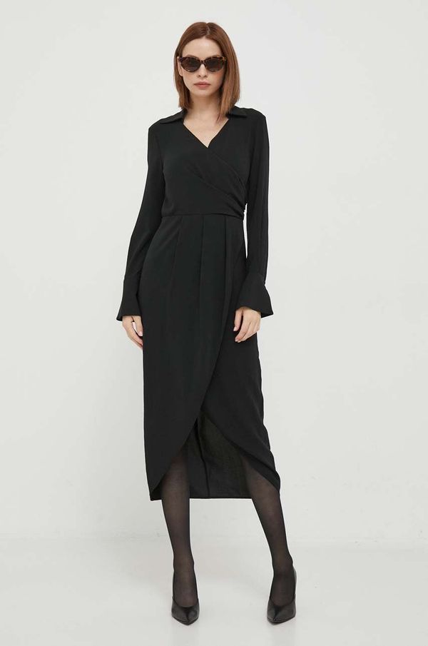 Sisley Haljina Sisley boja: crna, maxi, uska