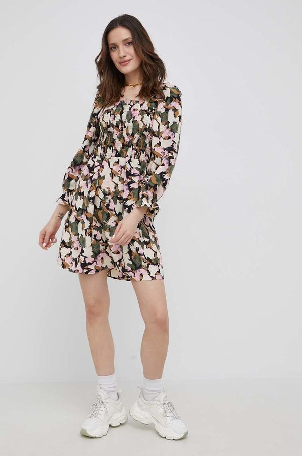 Vero Moda Haljina Vero Moda mini, širi se prema dolje