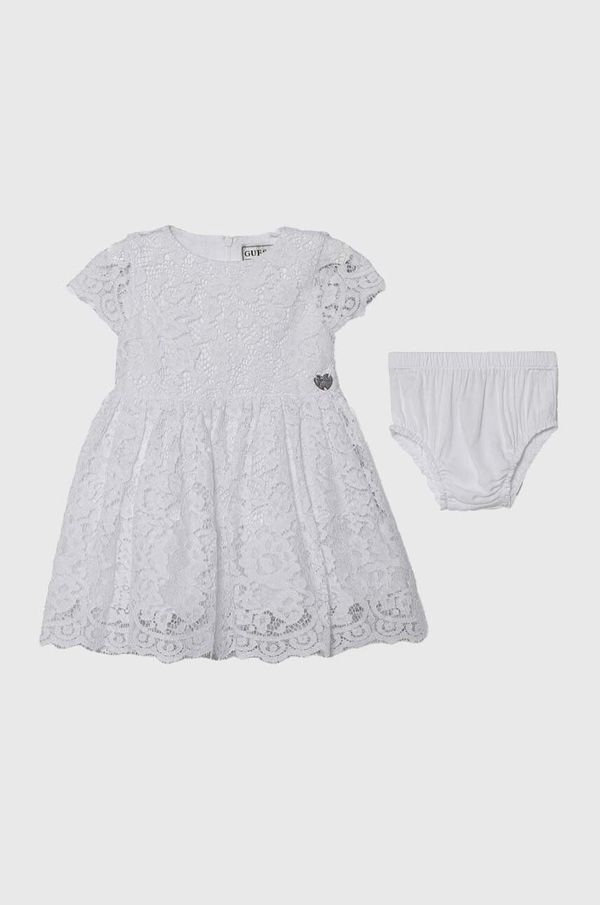 Guess Haljina za bebe Guess boja: bijela, mini, širi se prema dolje