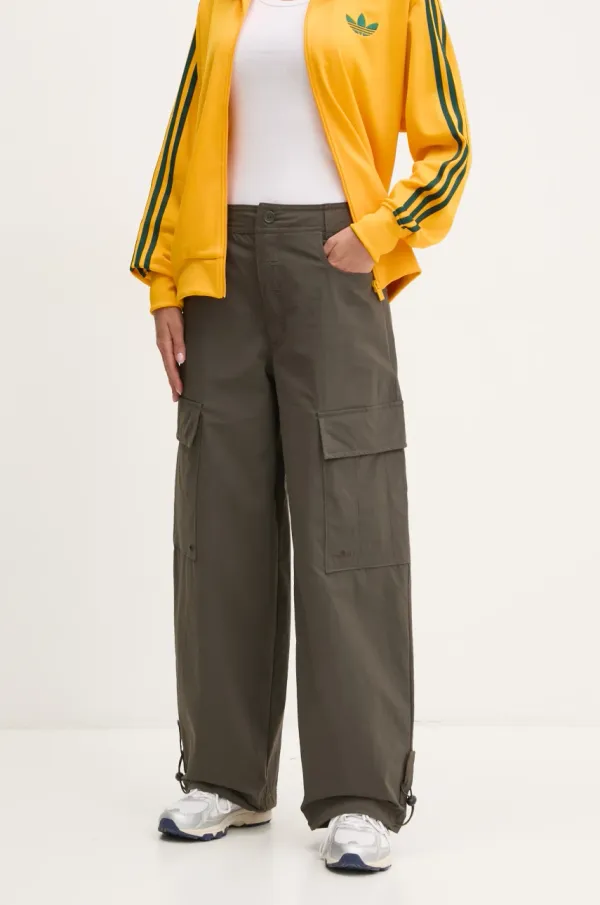 adidas Originals Hlače adidas Originals Essential za žene, boja: zelena, široke, visoki struk, JD4785