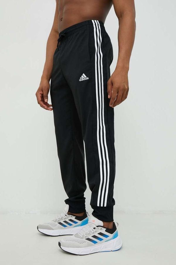 adidas Hlače za trening adidas za muškarce, boja: crna, s aplikacijom
