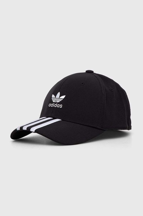 adidas Originals Kapa sa šiltom adidas Originals boja: crna, s aplikacijom