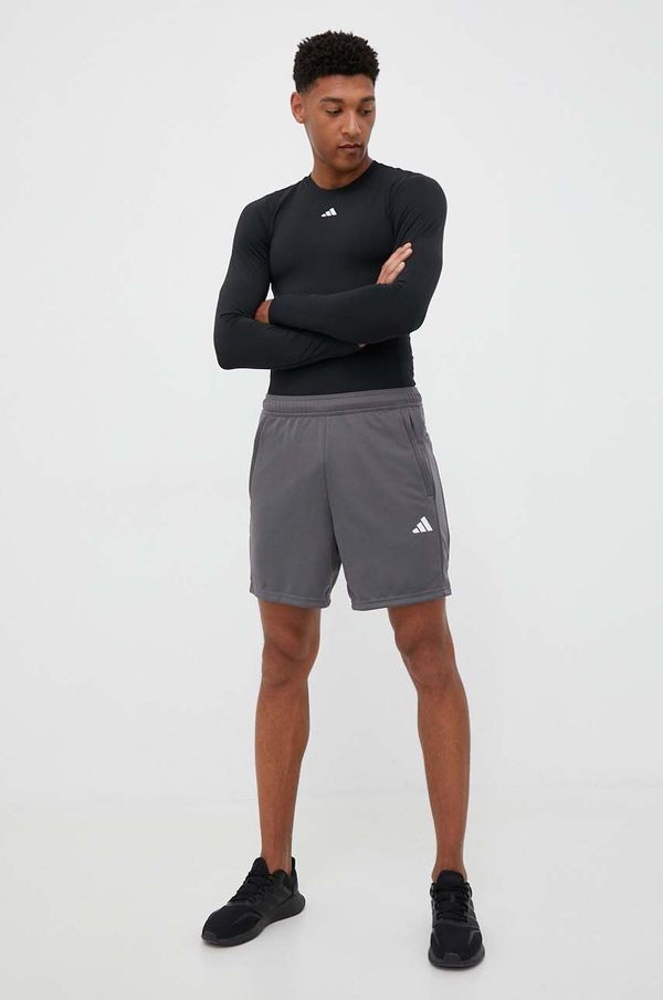 adidas Performance Kratke hlače za trening adidas Performance Train Essentials boja: siva