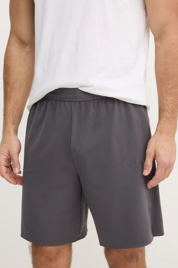 Calvin Klein Performance Kratke hlače za trening Calvin Klein Performance boja: siva, LVGMS5S850