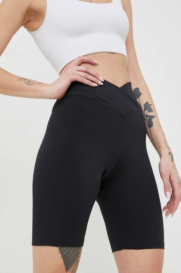 Reebok Kratke hlače za trening Reebok Workout Ready Basic za žene, boja: crna, glatki materijal, visoki struk