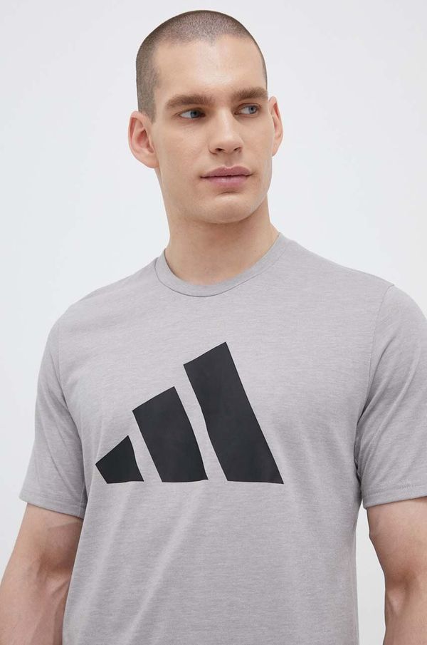 adidas Performance Majica kratkih rukava za trening adidas Performance Train Essentials Feelready Logo boja: siva, s tiskom