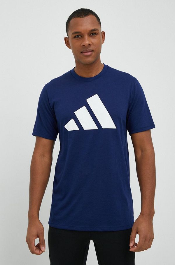 adidas Performance Majica kratkih rukava za trening adidas Performance Training Essentials boja: tamno plava, s tiskom