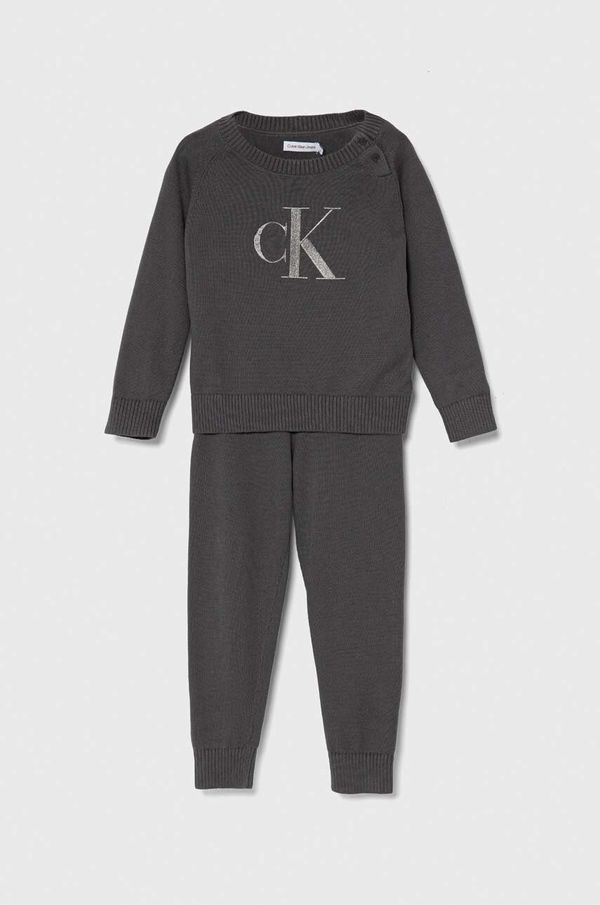 Calvin Klein Jeans Pamučna dječja trenirka Calvin Klein Jeans boja: siva
