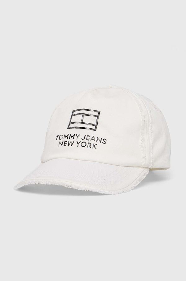 Tommy Jeans Pamučna kapa sa šiltom Tommy Jeans boja: bijela, s aplikacijom, AW0AW15851
