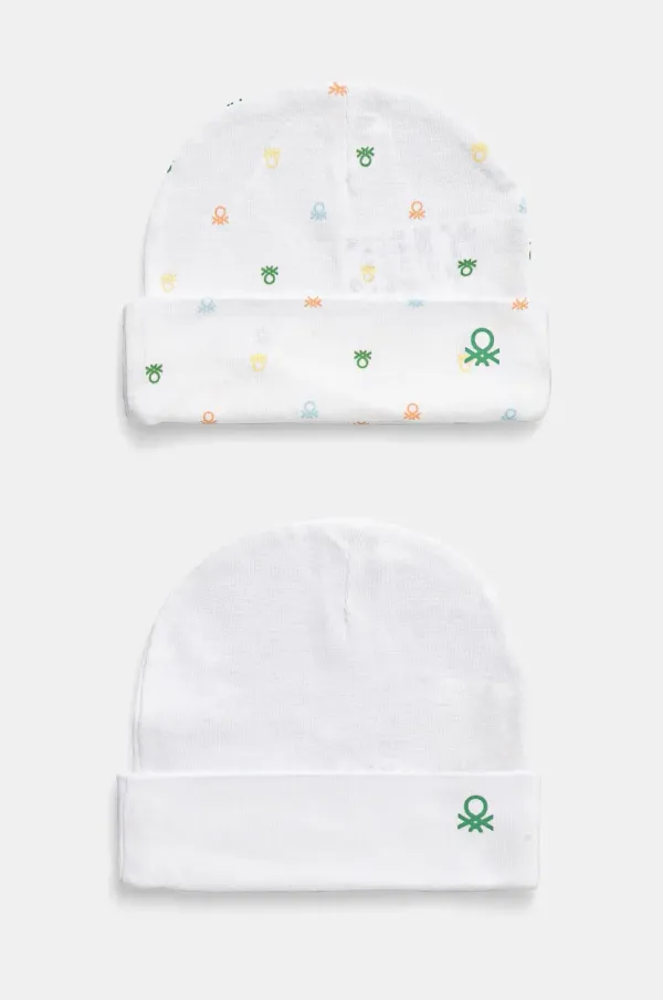 United Colors of Benetton Pamučna kapa za bebe United Colors of Benetton 2-pack boja: bijela, od tanke pletenine, pamučna, 3PWB0A004