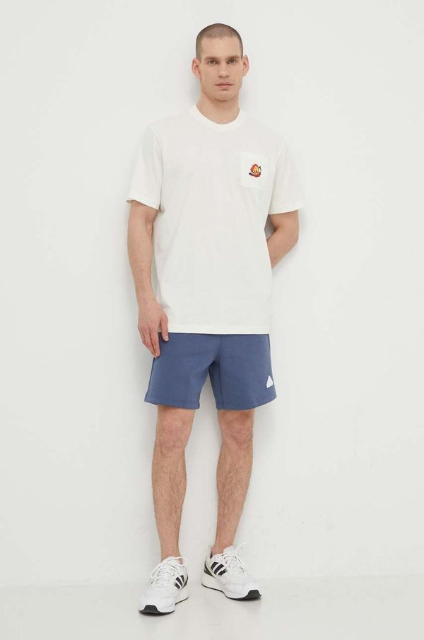 adidas Originals Pamučna majica adidas Originals za muškarce, boja: bež, s aplikacijom, IS0214
