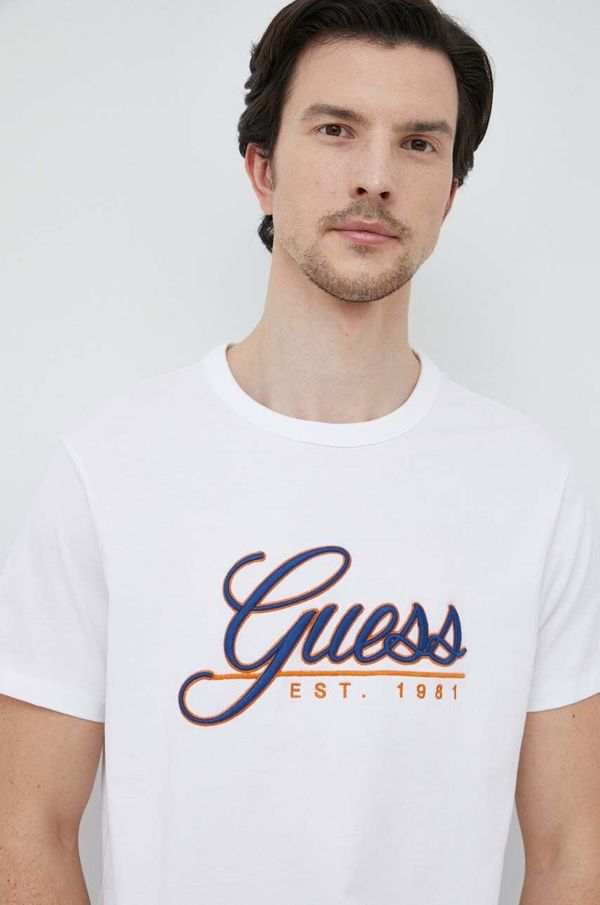 Guess Pamučna majica Guess boja: bijela, s aplikacijom