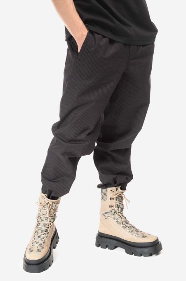 Wood Wood Pamučne hlače Wood Wood Stanley Crispy Check Trousers boja: crna, ravni kroj, 12235008.5274-BLACK