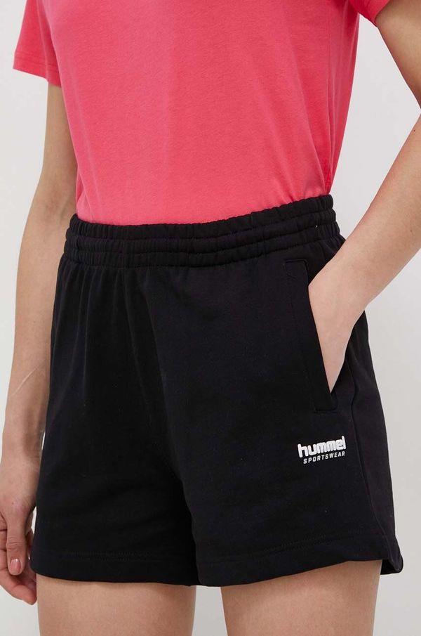 Hummel Pamučne kratke hlače Hummel boja: crna, glatki materijal, srednje visoki struk