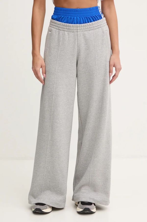 adidas Originals Pamučni donji dio trenirke adidas Originals Ksenia SweatPant boja: siva, melanž, IW5670