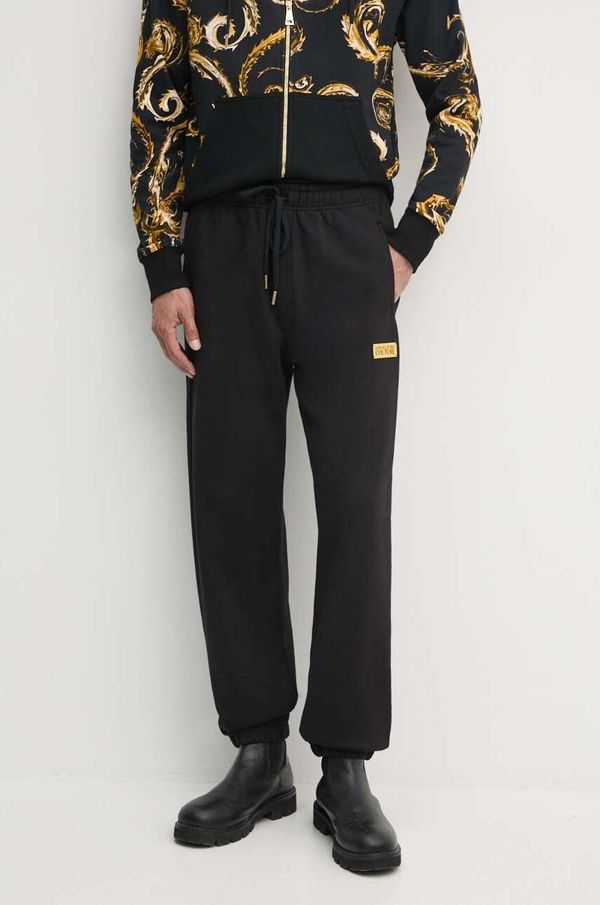 Versace Jeans Couture Pamučni donji dio trenirke Versace Jeans Couture boja: crna, bez uzorka, 77GAAT08 CF00T