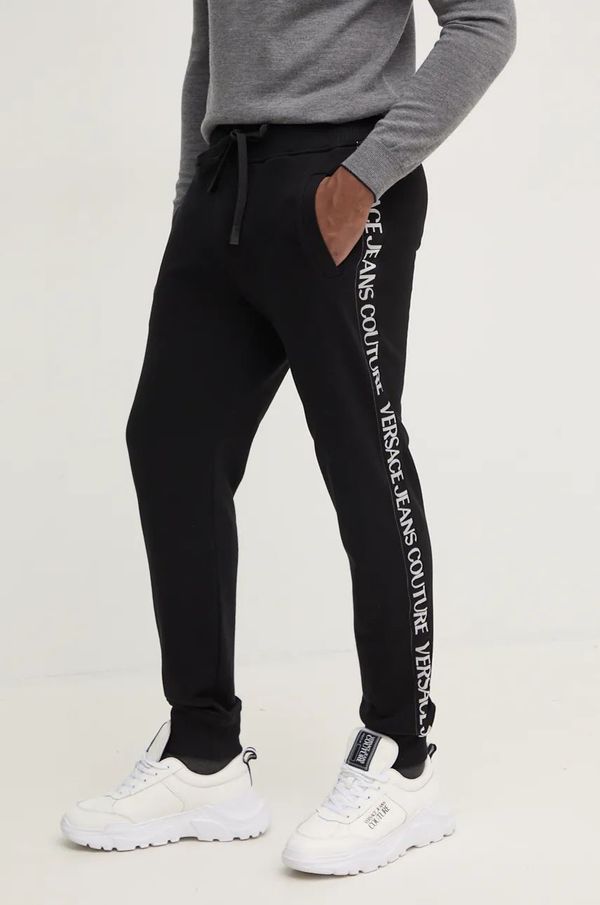 Versace Jeans Couture Pamučni donji dio trenirke Versace Jeans Couture boja: crna, s aplikacijom, 77GAAC02 CF02C