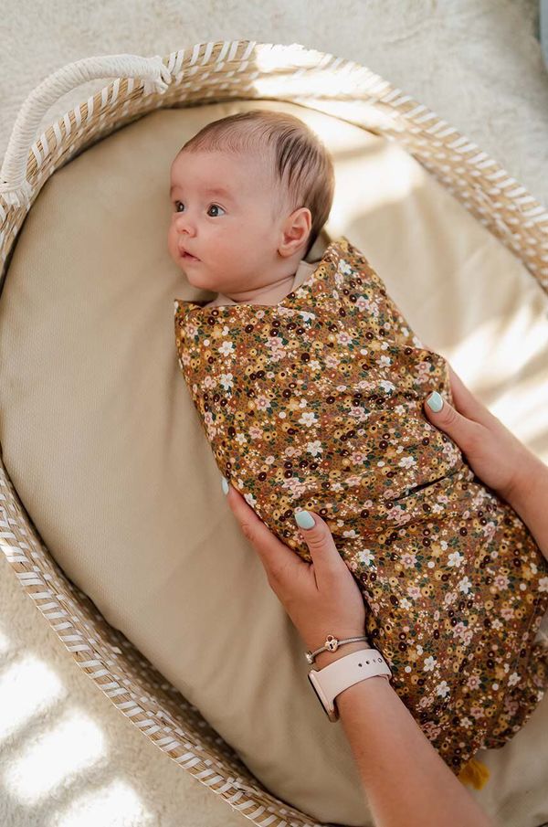 La Millou Pokrivač za povijanje beba od bambusa La Millou FLOWER STYLES