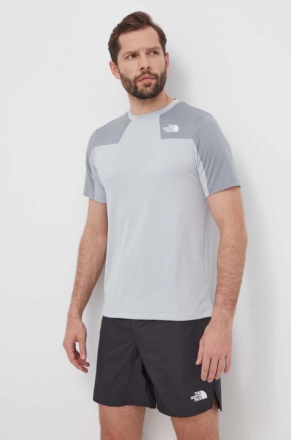 The North Face Sportska majica kratkih rukava The North Face Mountain Athletics boja: siva, s uzorkom, NF0A87JJJ4U1