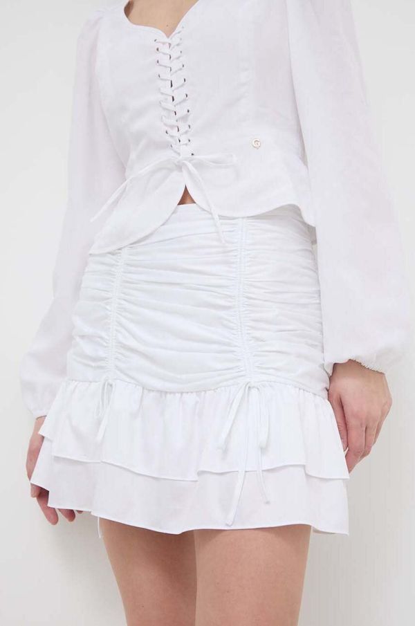 Guess Suknja Guess ZOE boja: bijela, mini, širi se prema dolje, W4GD86 WAF10