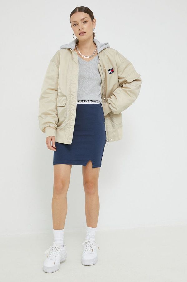 Tommy Jeans Suknja Tommy Jeans boja: tamno plava, mini, ravna