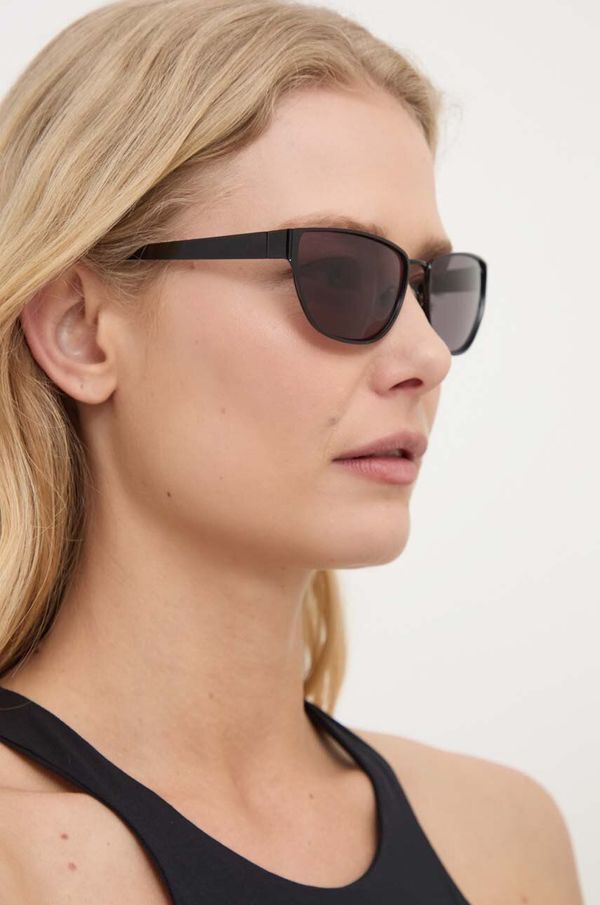 Guess Sunčane naočale Guess za žene, boja: crna, GU7903_5701A