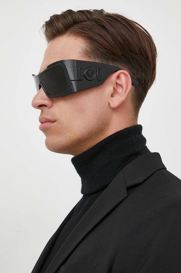 Versace Sunčane naočale Versace boja: crna