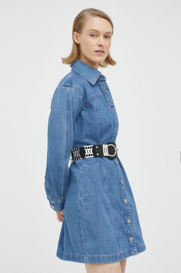 Levi's Traper haljina Levi's mini, oversize