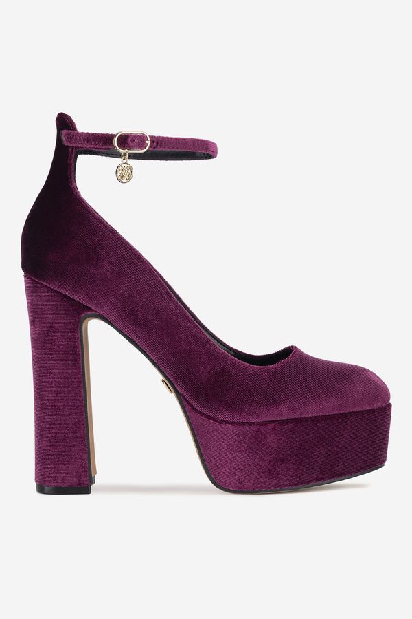 NINE WEST NINE WEST