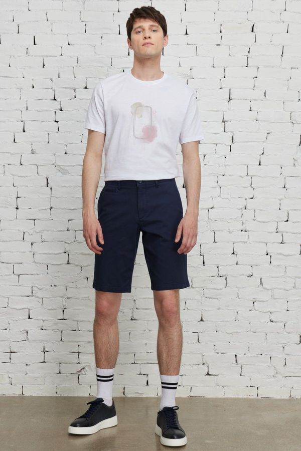 AC&Co / Altınyıldız Classics AC&Co / Altınyıldız Classics Men's Navy Blue Slim Fit Slim Fit Dobby Shorts with Side Pockets.